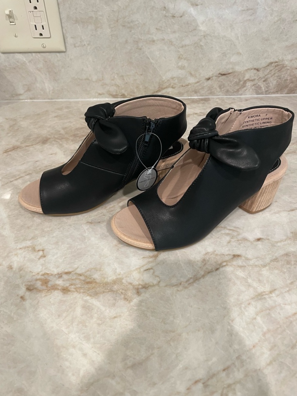 Black Bow-Accent Women's Mule Clog - Picture 2 of 10